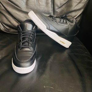 Jordan 3 Size 6.5Y